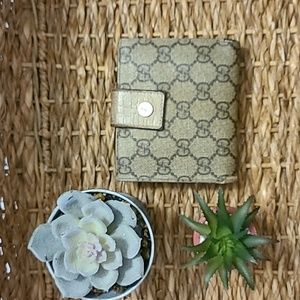 🤎 GUCCI SUPREME WALLET